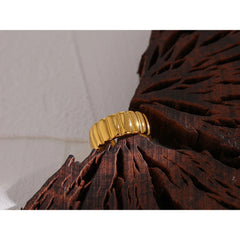 18K Gold Plated Open Circle Ring | Modern Stainless Steel Statement Ring – Euphoria Jewels Co