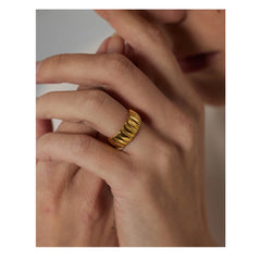 18K Gold Plated Open Circle Ring | Modern Stainless Steel Statement Ring – Euphoria Jewels Co