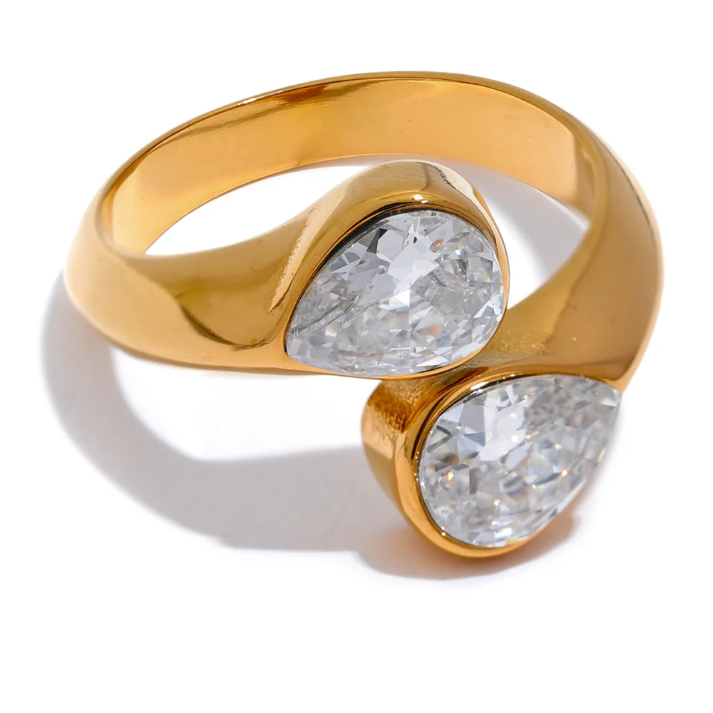 Gold Plated Sparkling Geometric AAA Zircon Ring | Modern Textured Luxury Jewelry – Euphoria Jewels Co