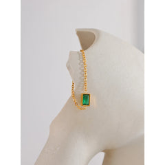 Adjustable Chain Ring with Green Zirconia in 18k Gold Plating | Delicate Elegant Jewelry – Euphoria Jewels Co