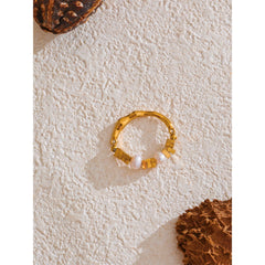 Elastic 18K Gold Plated Freshwater Pearl Ring | Elegant Adjustable Ring – Euphoria Jewels Co