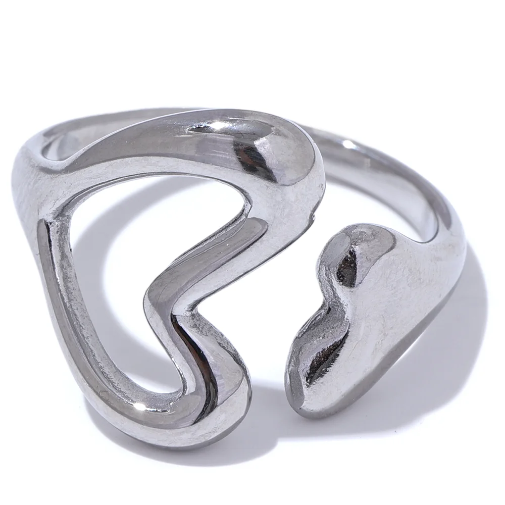 Hollow Heart Minimalist Ring, 18K Gold Plated | Chic Stainless Steel Jewelry – Euphoria Jewels Co