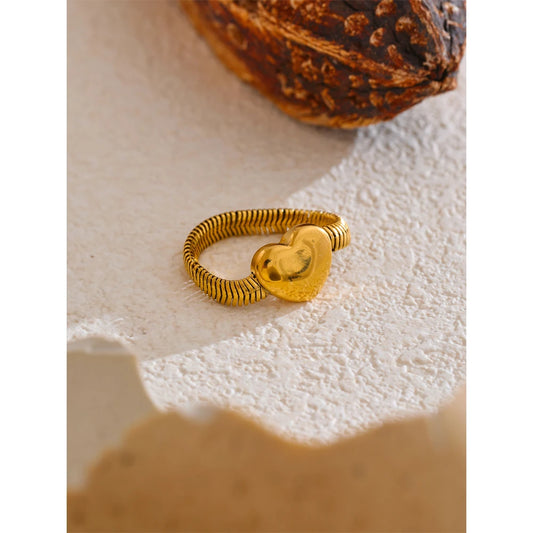 18K Gold Plated Heart Ring with Snake Chain | Fashionable Stainless Steel Statement Ring – Euphoria Jewels Co