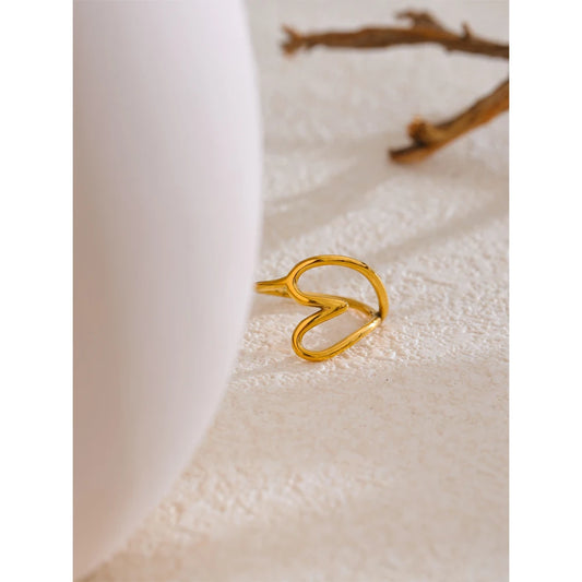 Hollow Heart Minimalist Ring, 18K Gold Plated | Simple and Elegant Stainless Steel Jewelry – Euphoria Jewels Co